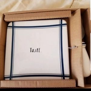 Rea Dunn cheese cutter/serving plate